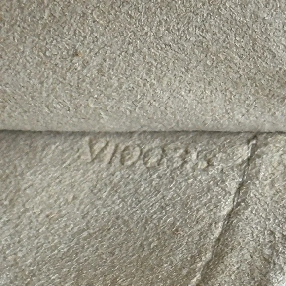 Louis Vuitton Manhattan excellent used condition below appraisal for quick sale - Picture 12 of 13